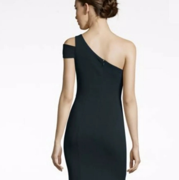 Betsy Adam long one shoulder gown size 8 - Picture 2 of 5